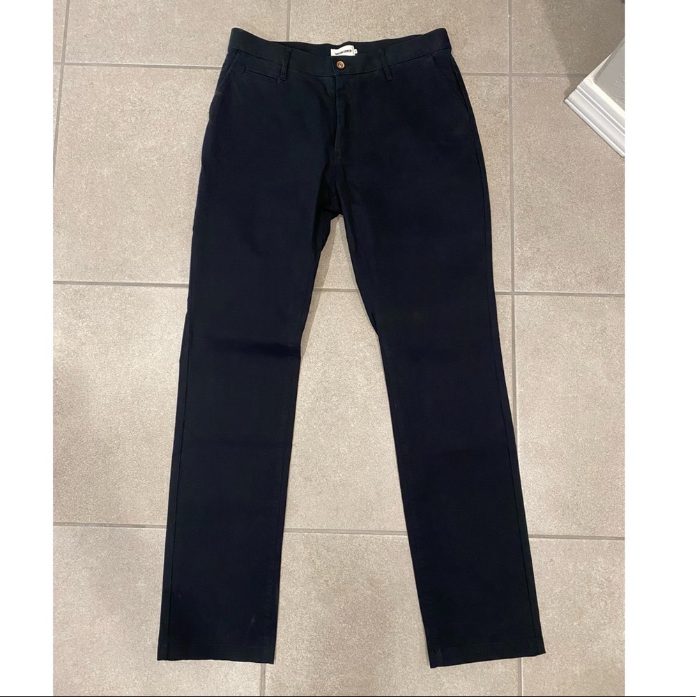 Taylor Stitch Democratic Chino in Navy Blue size 36